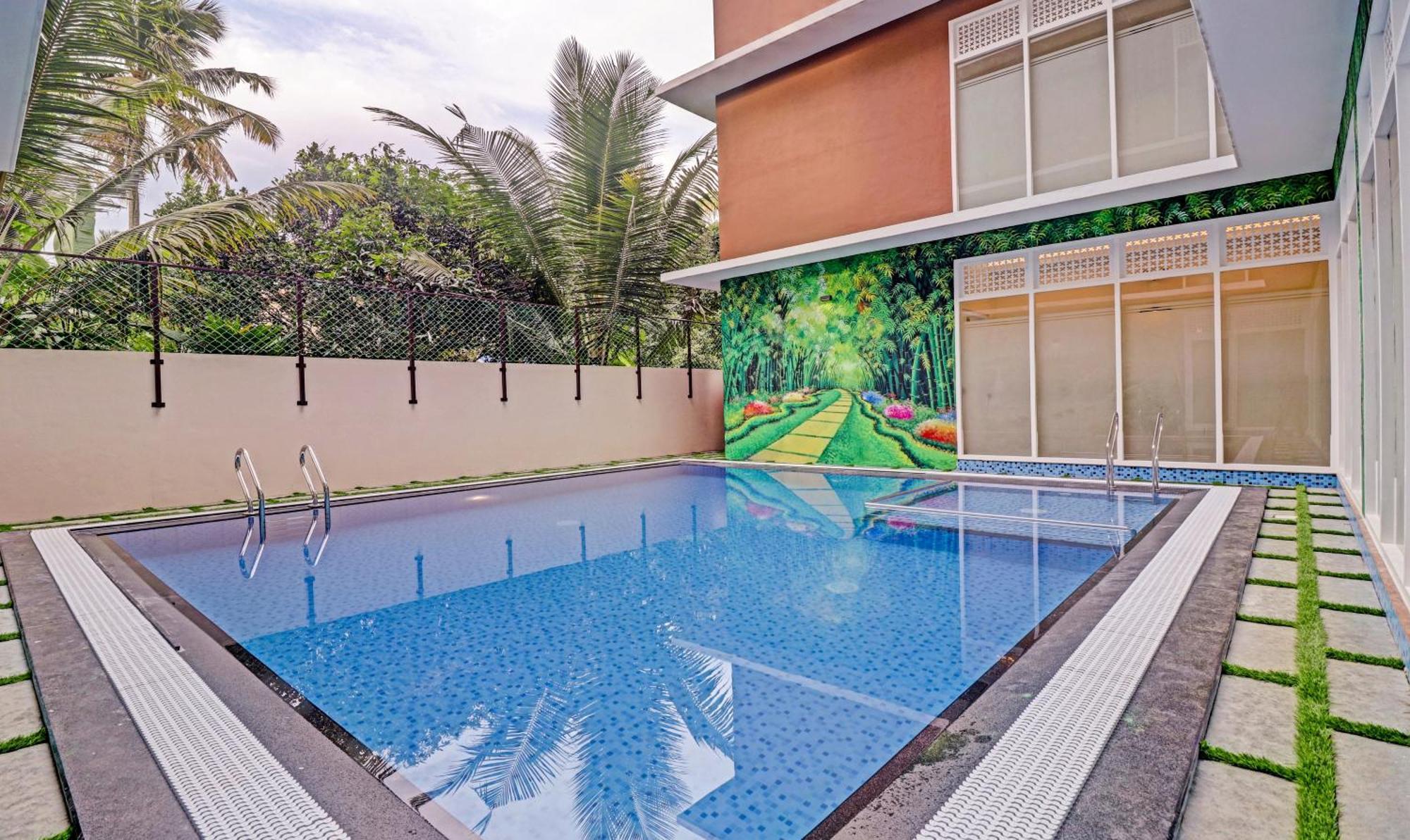 Treebo Golden Terminal, Kochi Airport Hotel Ngoại thất bức ảnh